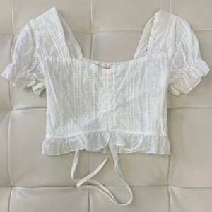 ROMWE Cream Eyelet Puff Sleeve Top